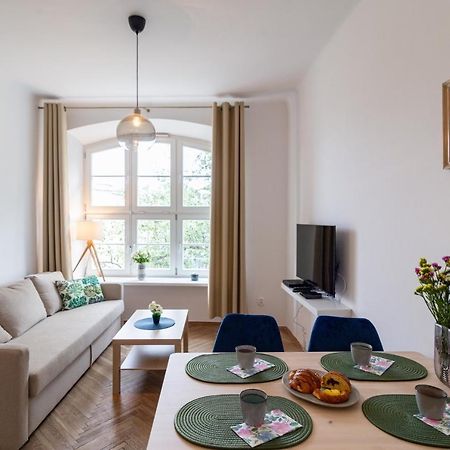 Old Town Charming Cozy Fully Equipped Apartman Krakkó Kültér fotó